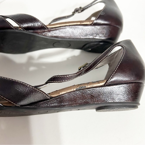 Clarks Artisan Collection Leather Strappy T-Strap Open Toe Sandals Back Heel 🟤 - Picture 9 of 13